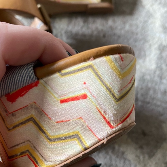 Satin wedges - Picture 4 of 4